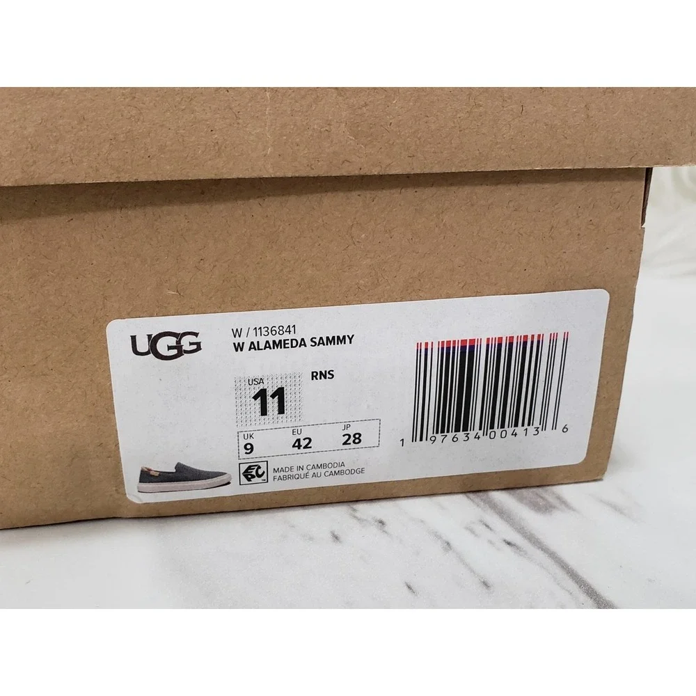 NEW UGG Alameda Sammy Knit Slip-On Sneakers Gray Casual Women's‎ Shoes